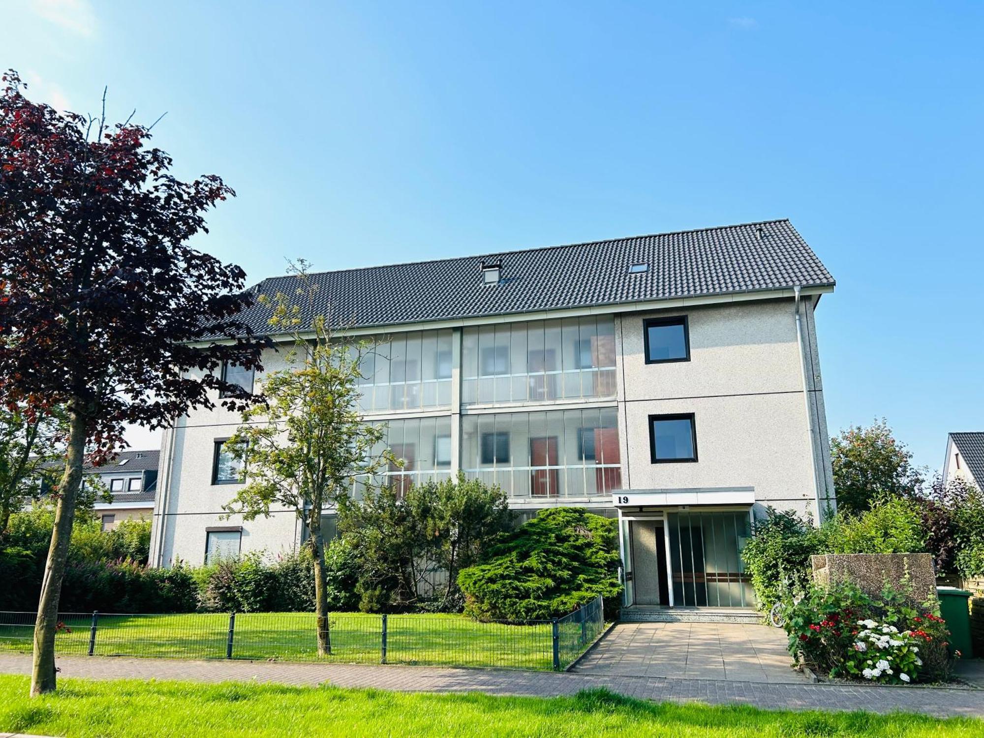 Neu - Frisch Renoviertes Ferienapartment "Waterkant" บือซุม ภายนอก รูปภาพ