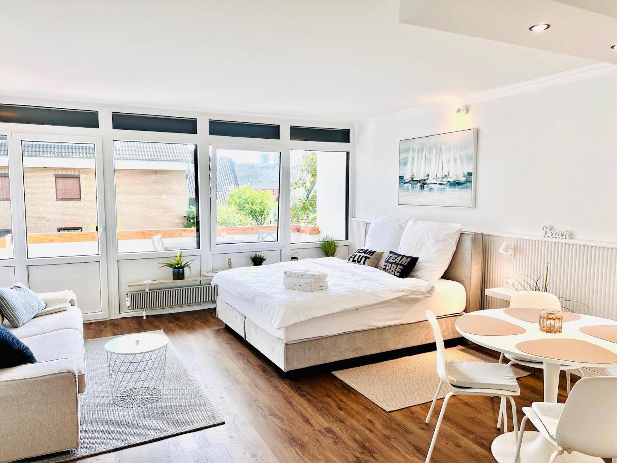 Neu - Frisch Renoviertes Ferienapartment "Waterkant" บือซุม ภายนอก รูปภาพ